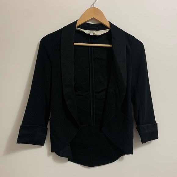 Aritzia Jackets & Blazers - wilfred Petit Chevalier Jacket